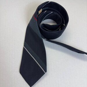 oakton ltd tie  beuc